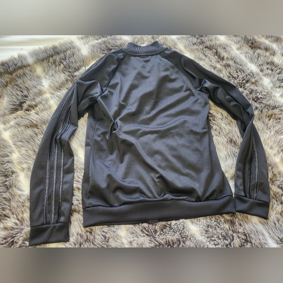 Adidas black vest - Picture 2 of 3